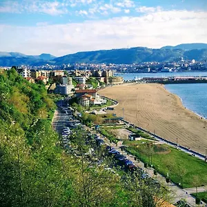 https://apartamento-en-la-playa-con-parking-privado.basquecountryhotels.org